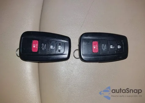 2019 Toyota Rav4 Xle Premium из США, поврежденный, VIN 2T3A1RFV3KC047290